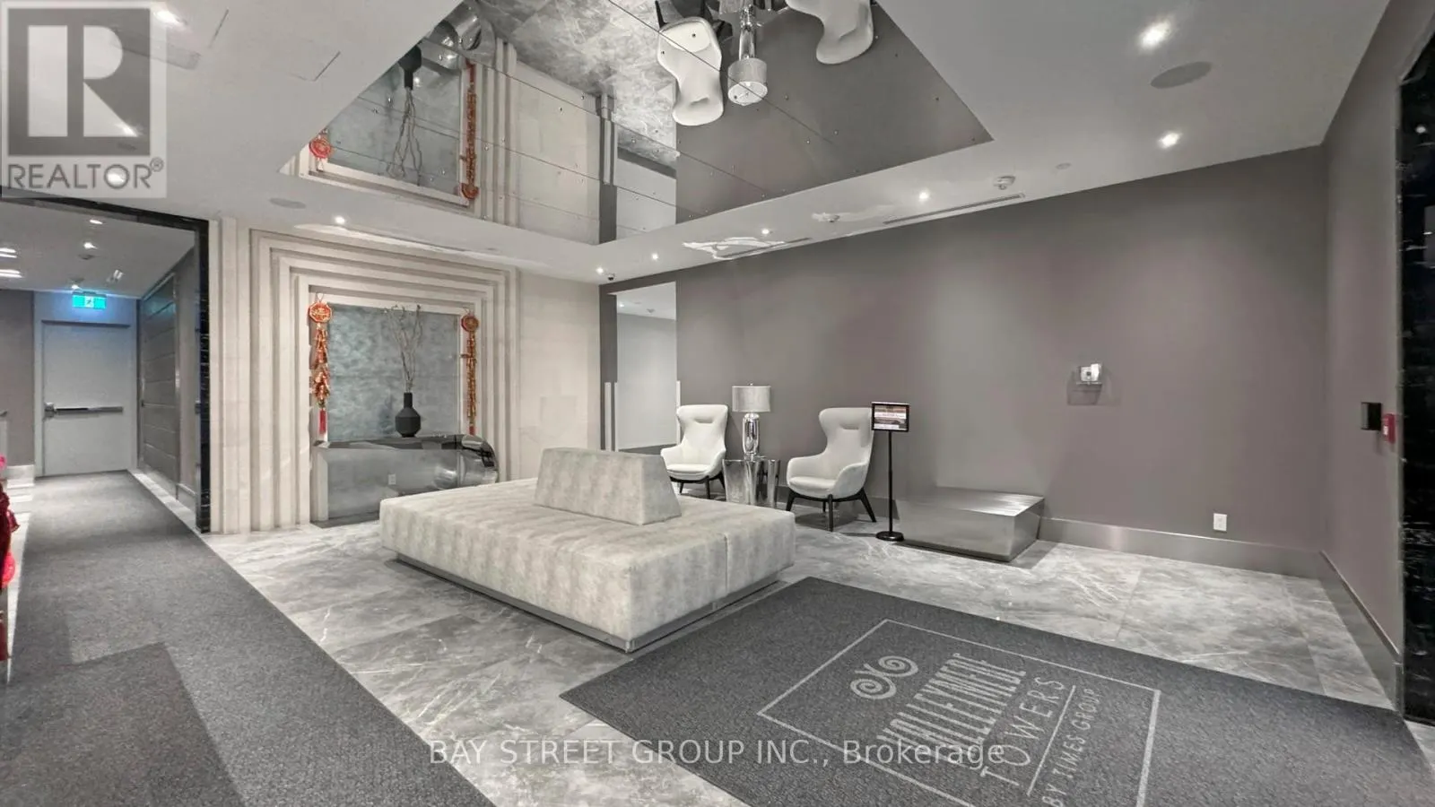 1606 - 398 HIGHWAY 7 E