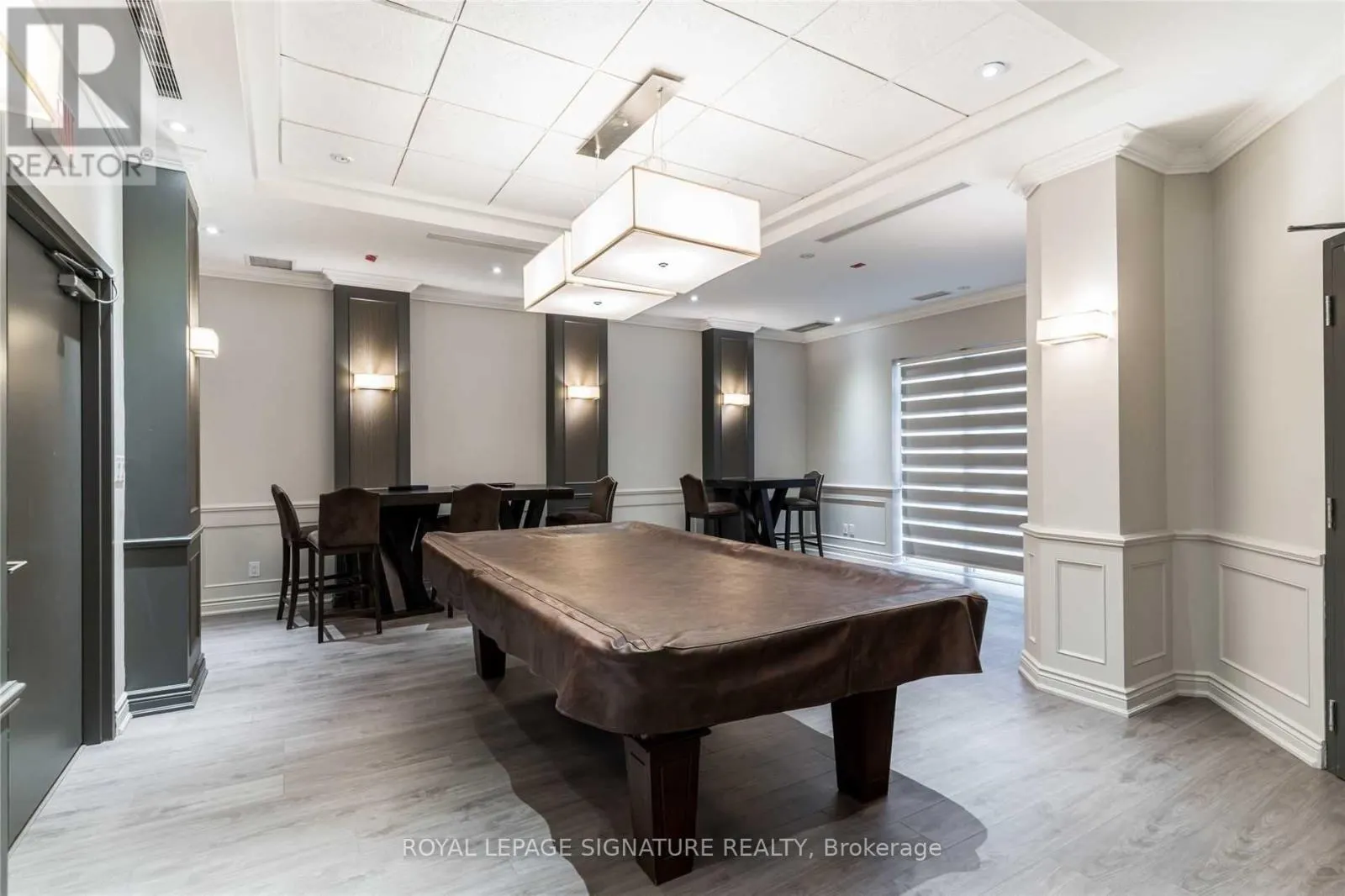 A32 - 281 WOODBRIDGE AVENUE