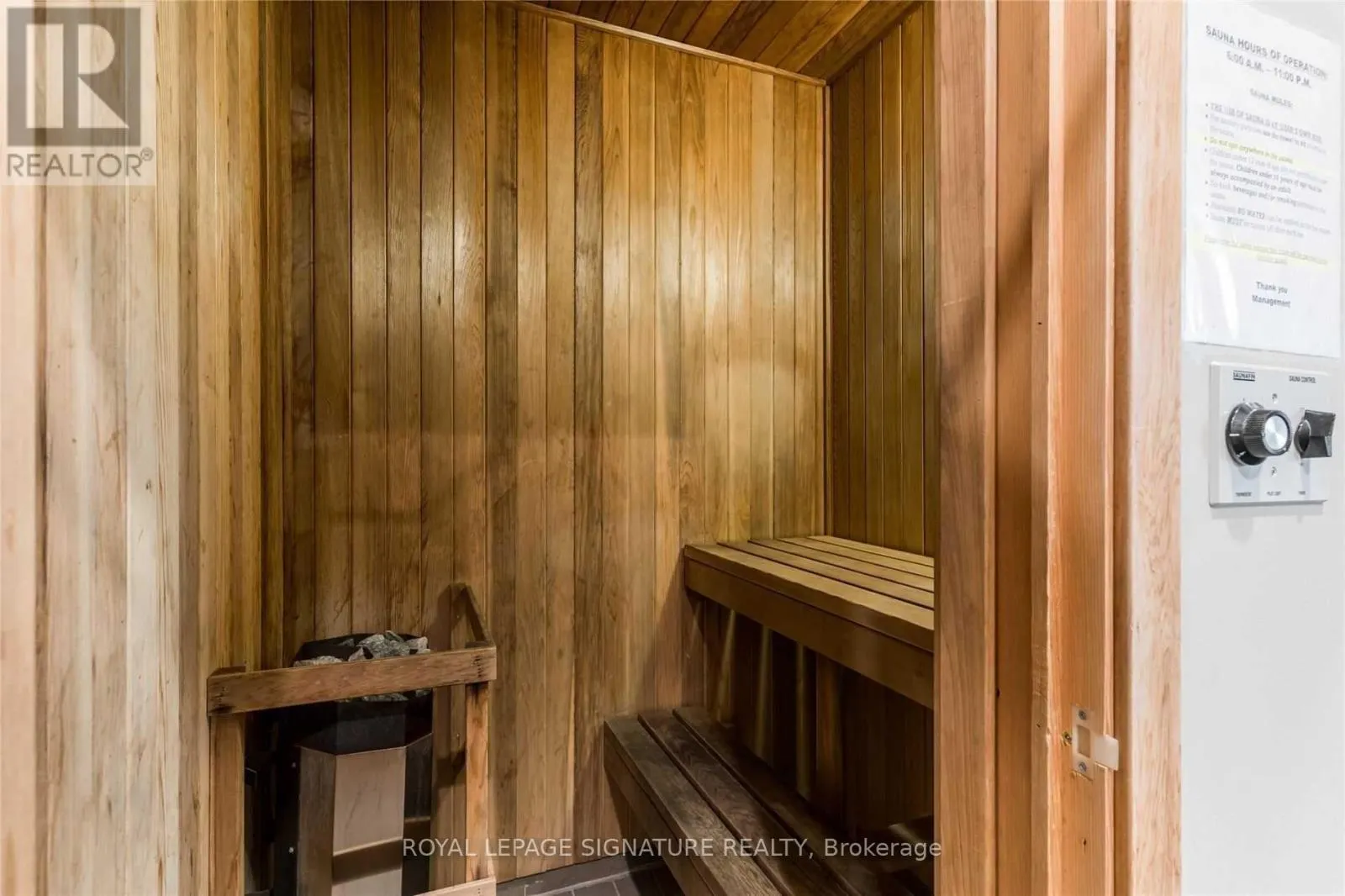 A32 - 281 WOODBRIDGE AVENUE