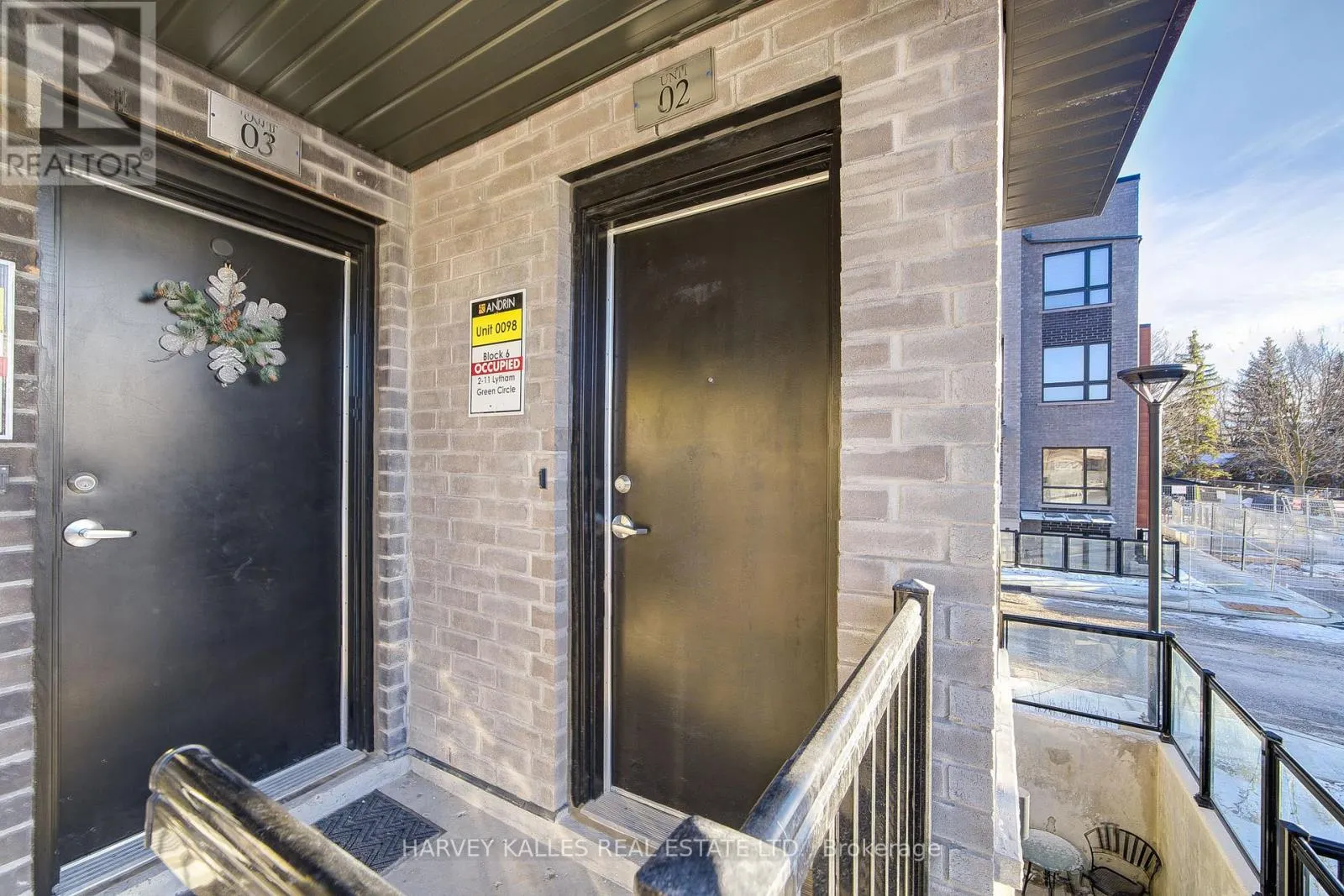 2 - 11 LYTHAM GREEN CIRCLE