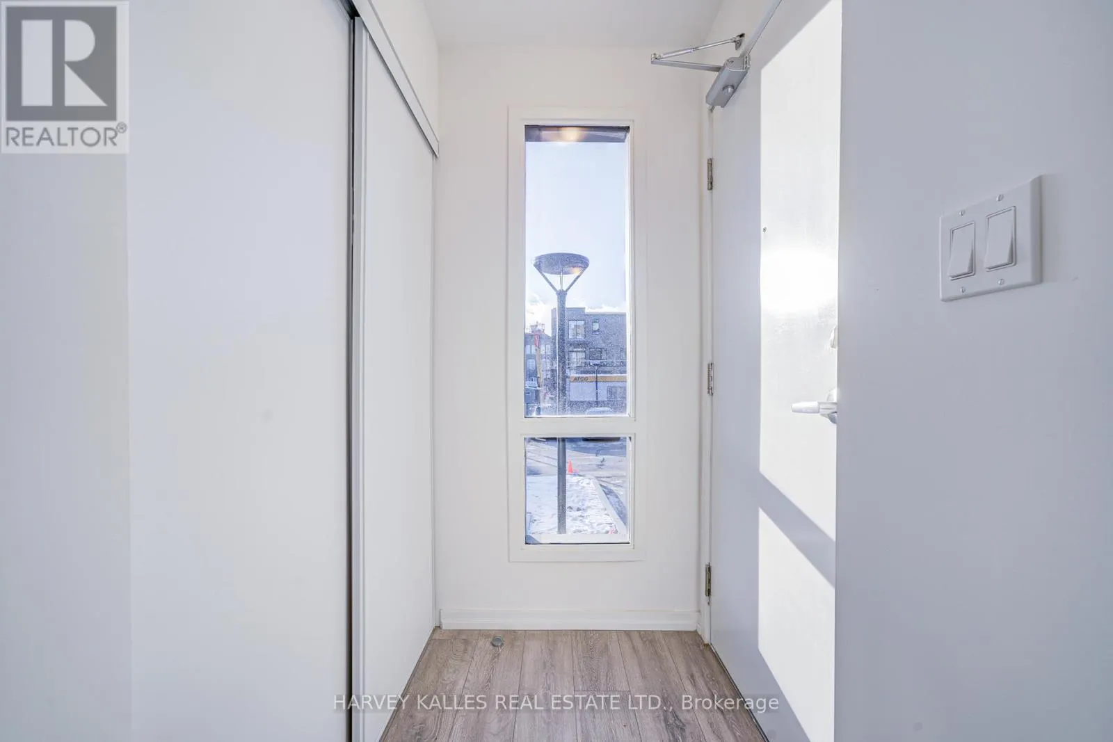 2 - 11 LYTHAM GREEN CIRCLE