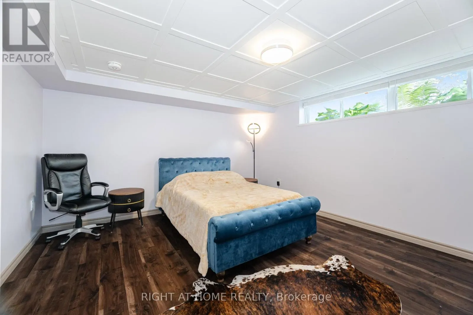 ENTIRE HOUSE - 15 KEMANO ROAD