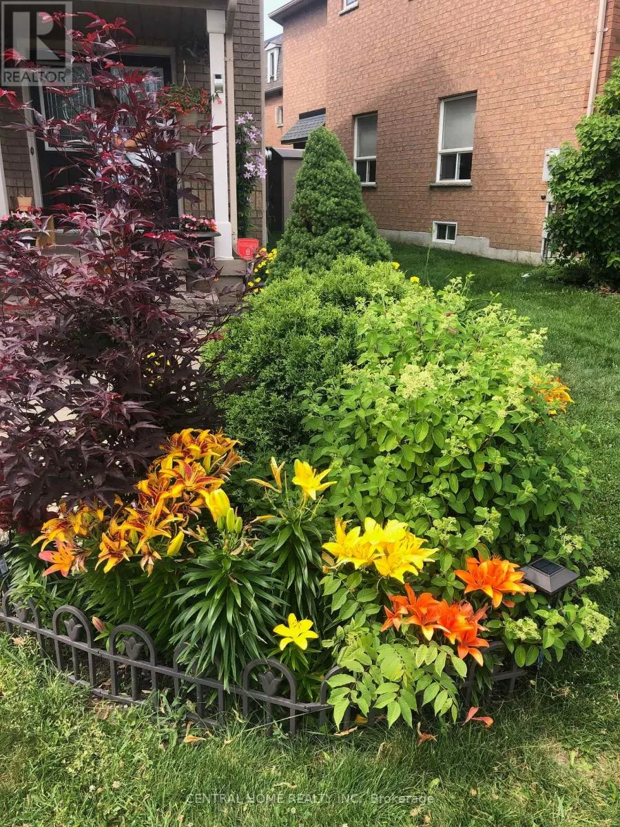 MAIN FLOOR - 89 OLD COLONY ROAD