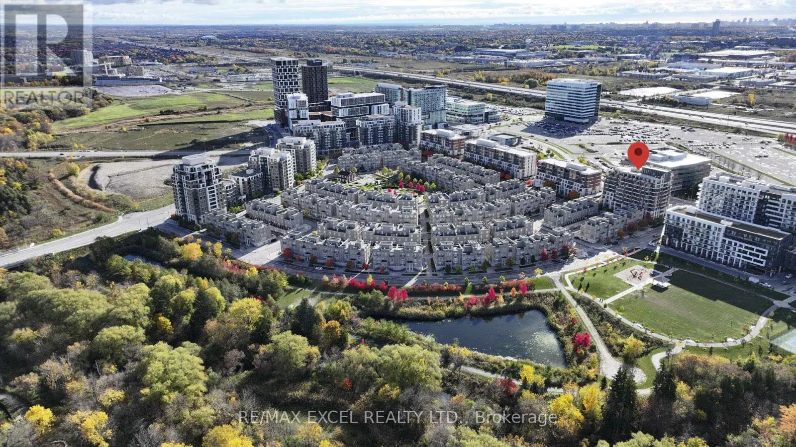 110 - 1 UPPER DUKE CRESCENT