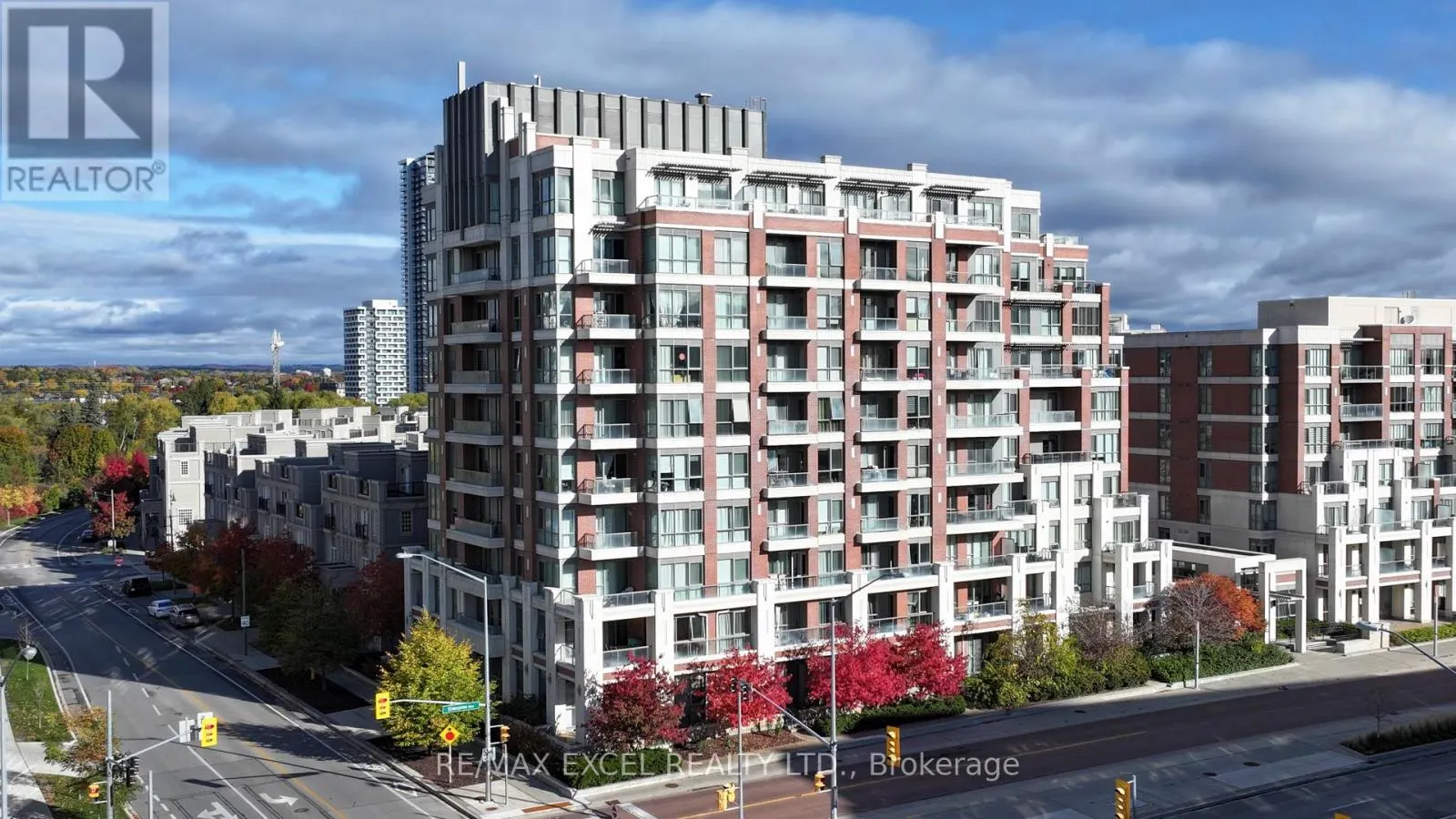 110 - 1 UPPER DUKE CRESCENT