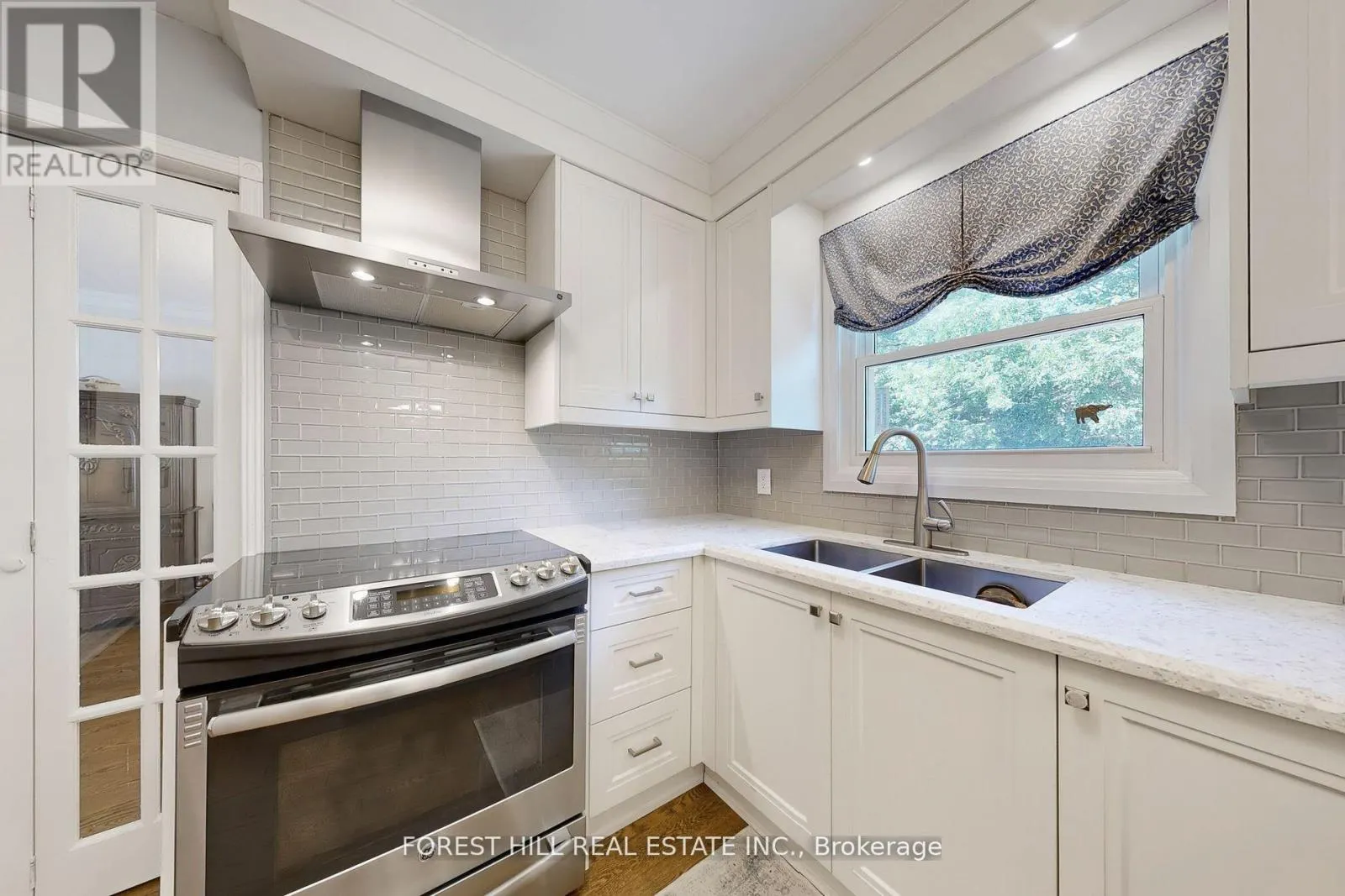 20 THURGATE CRESCENT