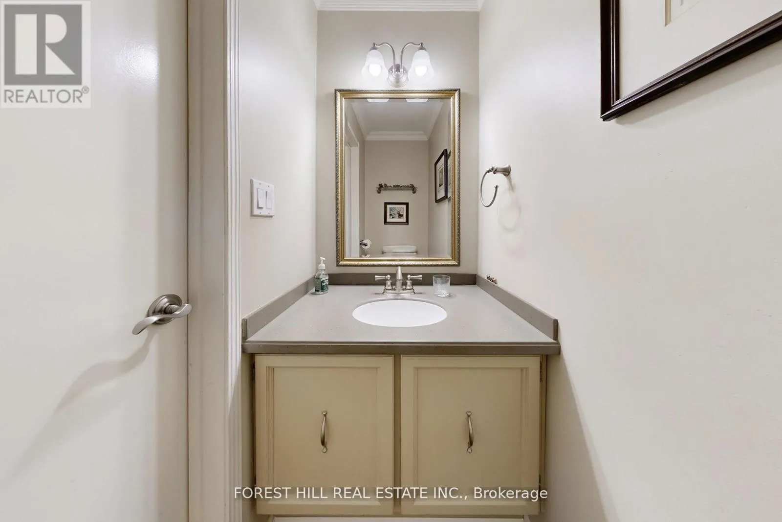 20 THURGATE CRESCENT