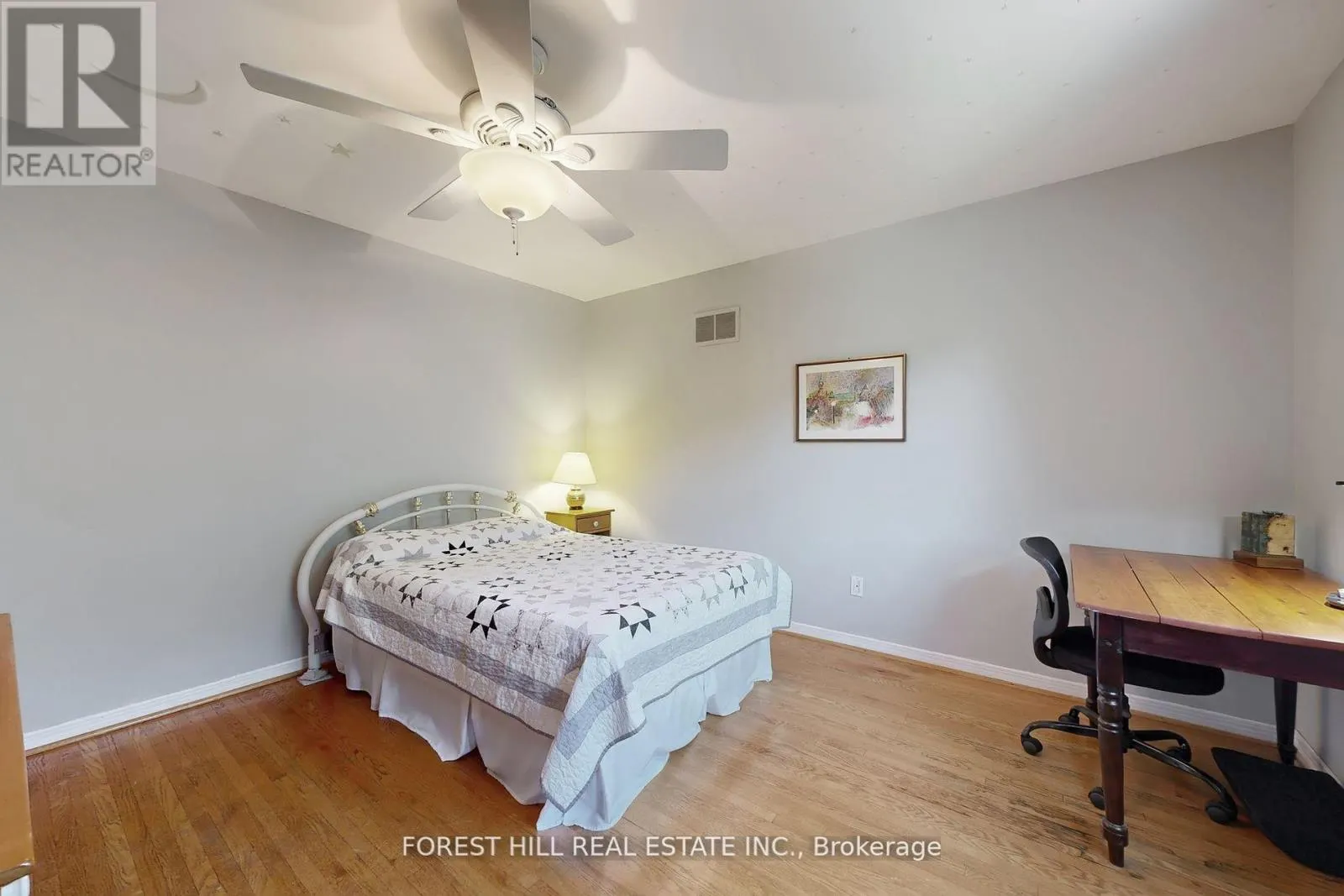 20 THURGATE CRESCENT