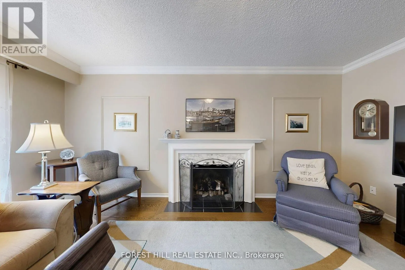 20 THURGATE CRESCENT