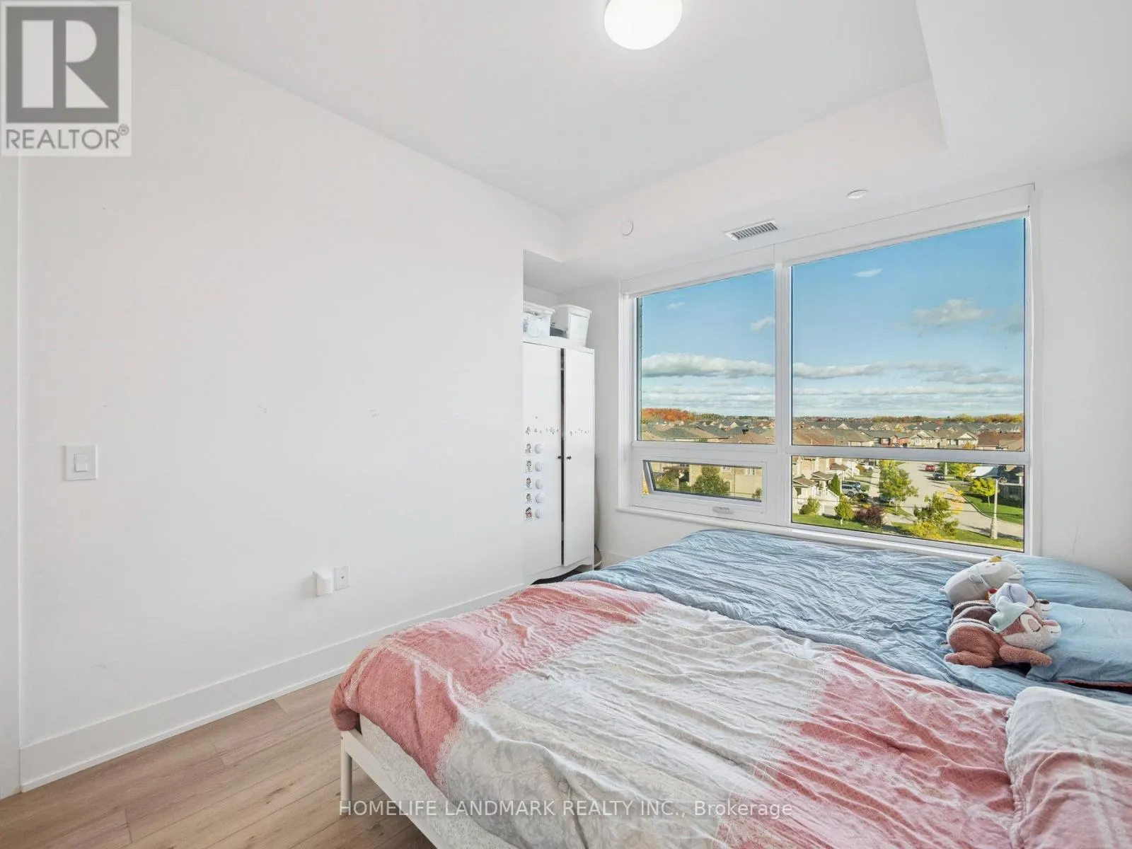 525 - 11750 NINTH LINE