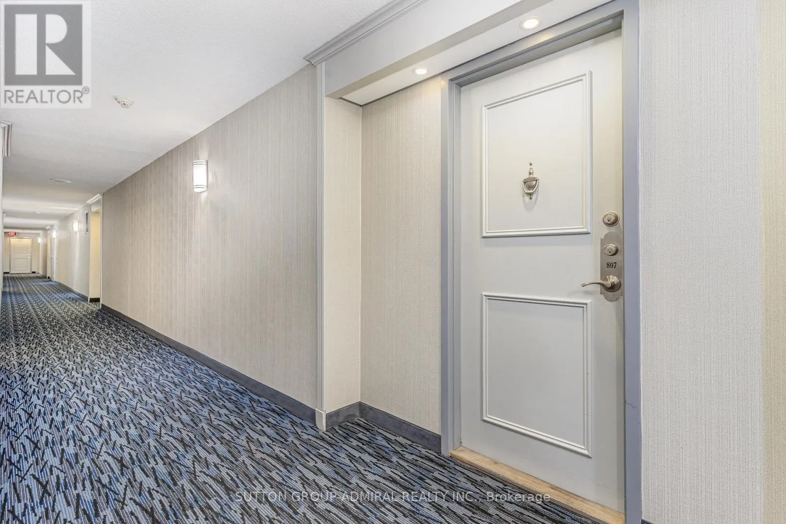 807 - 7440 BATHURST STREET