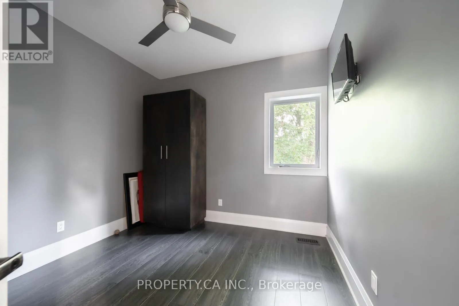 176 PLEASANT BOULEVARD