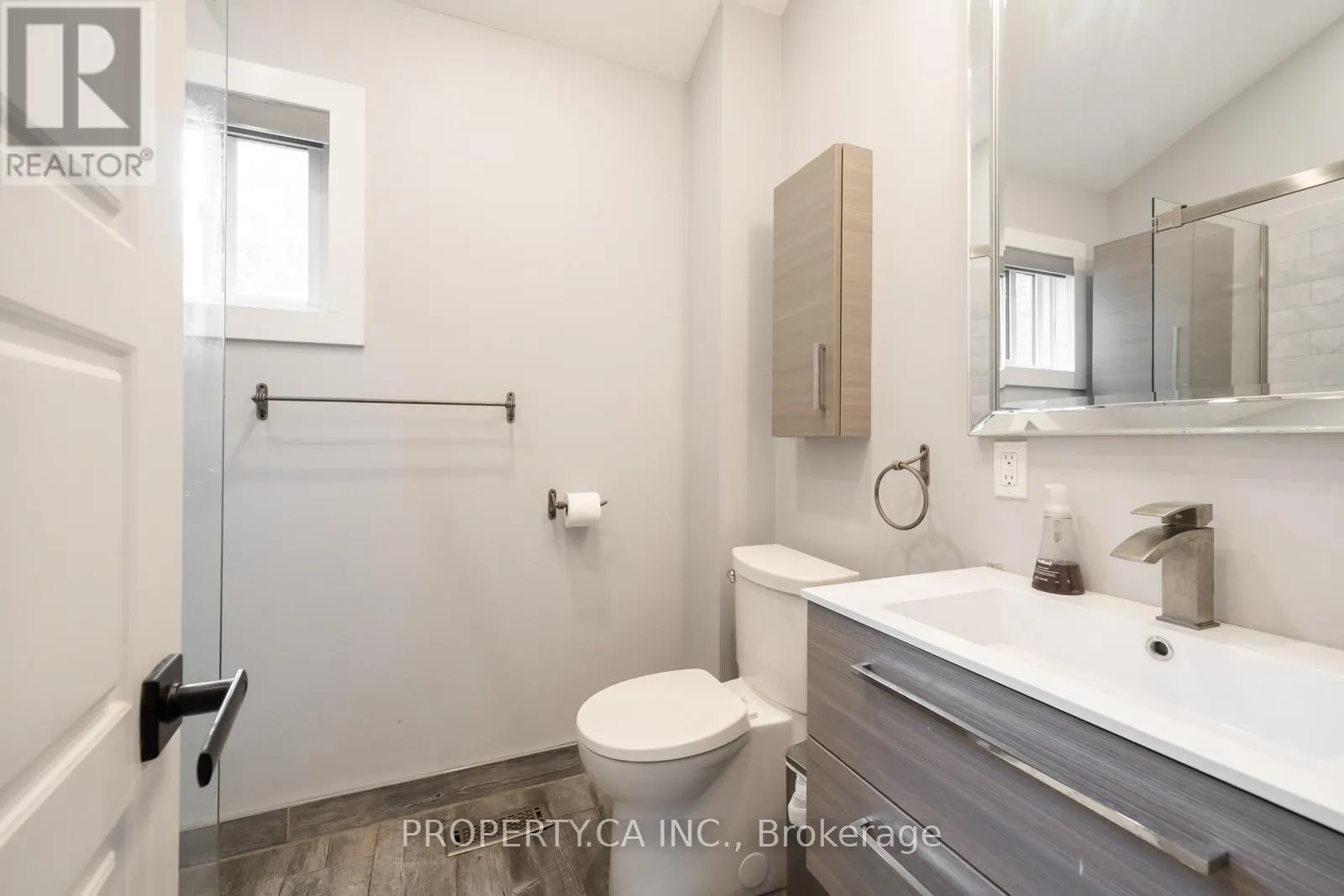 176 PLEASANT BOULEVARD