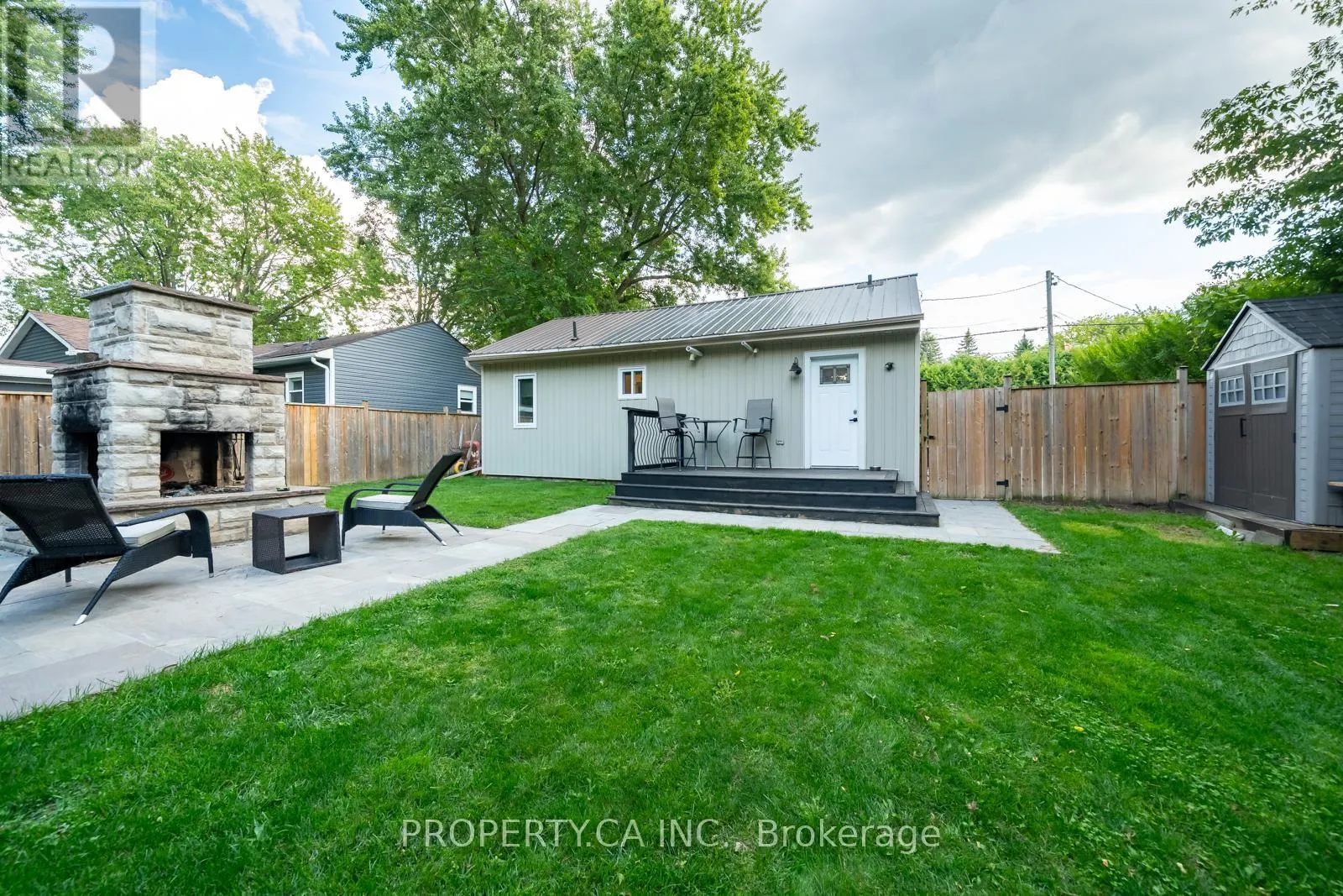 176 PLEASANT BOULEVARD