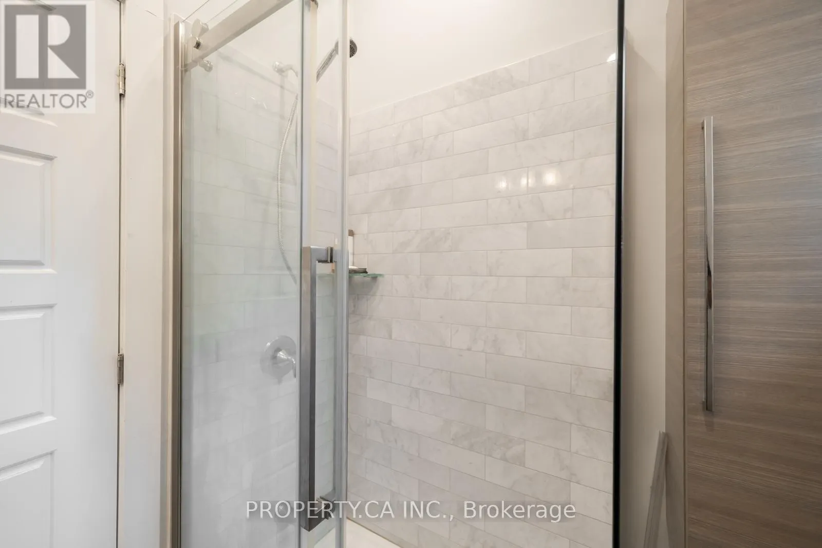 176 PLEASANT BOULEVARD