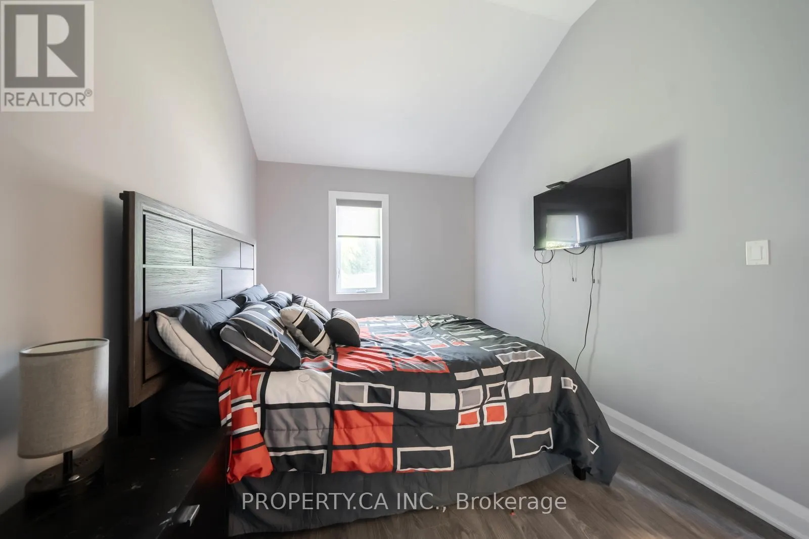 176 PLEASANT BOULEVARD