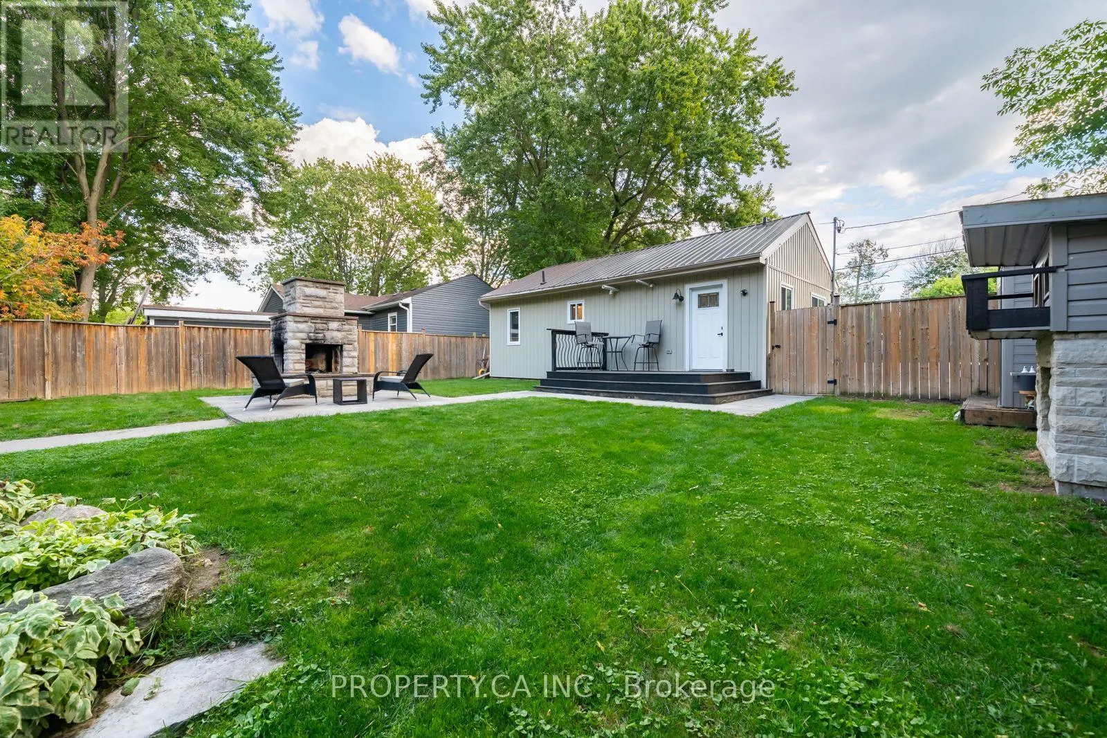 176 PLEASANT BOULEVARD