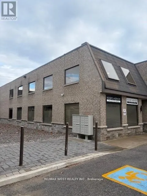 9 - 56 PENNSYLVANIA AVENUE