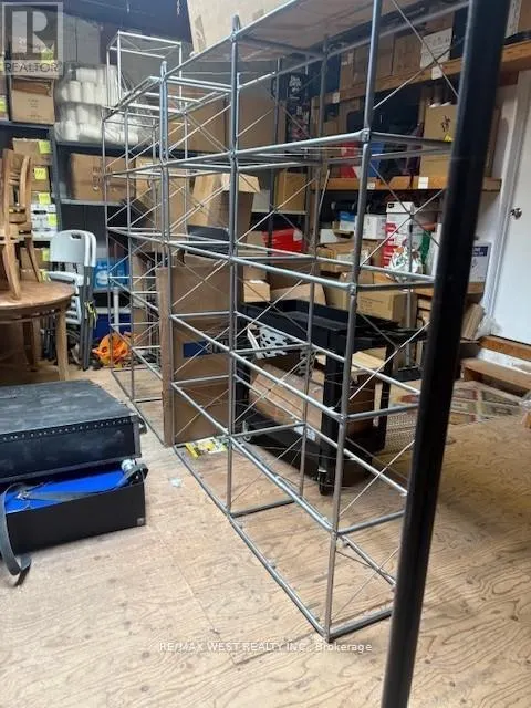 9 - 56 PENNSYLVANIA AVENUE