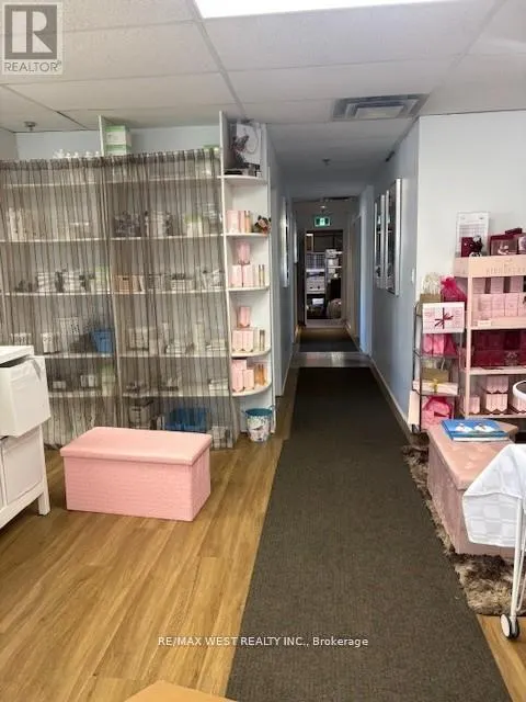 9 - 56 PENNSYLVANIA AVENUE