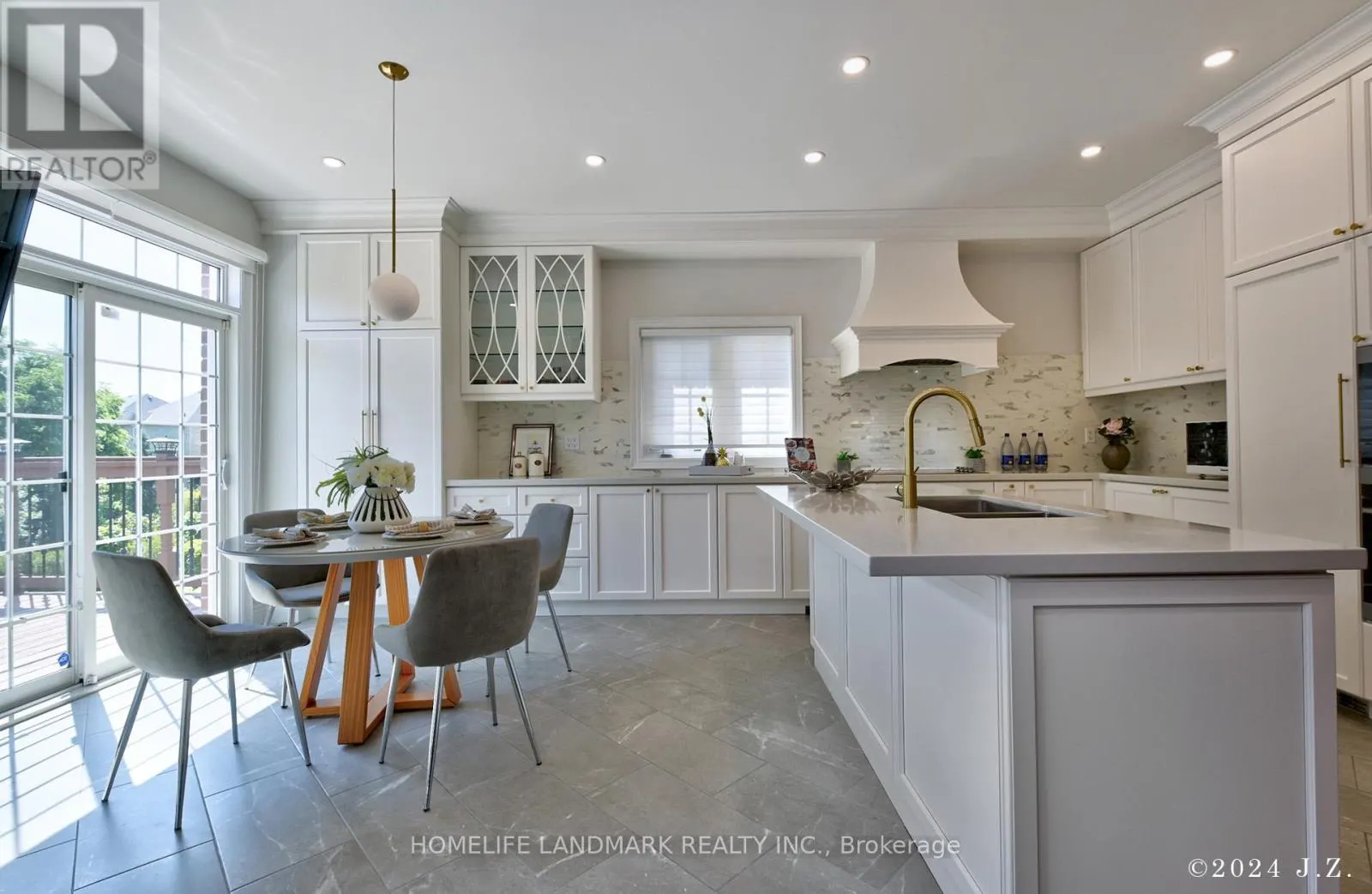 57 CASTLEGLEN BOULEVARD