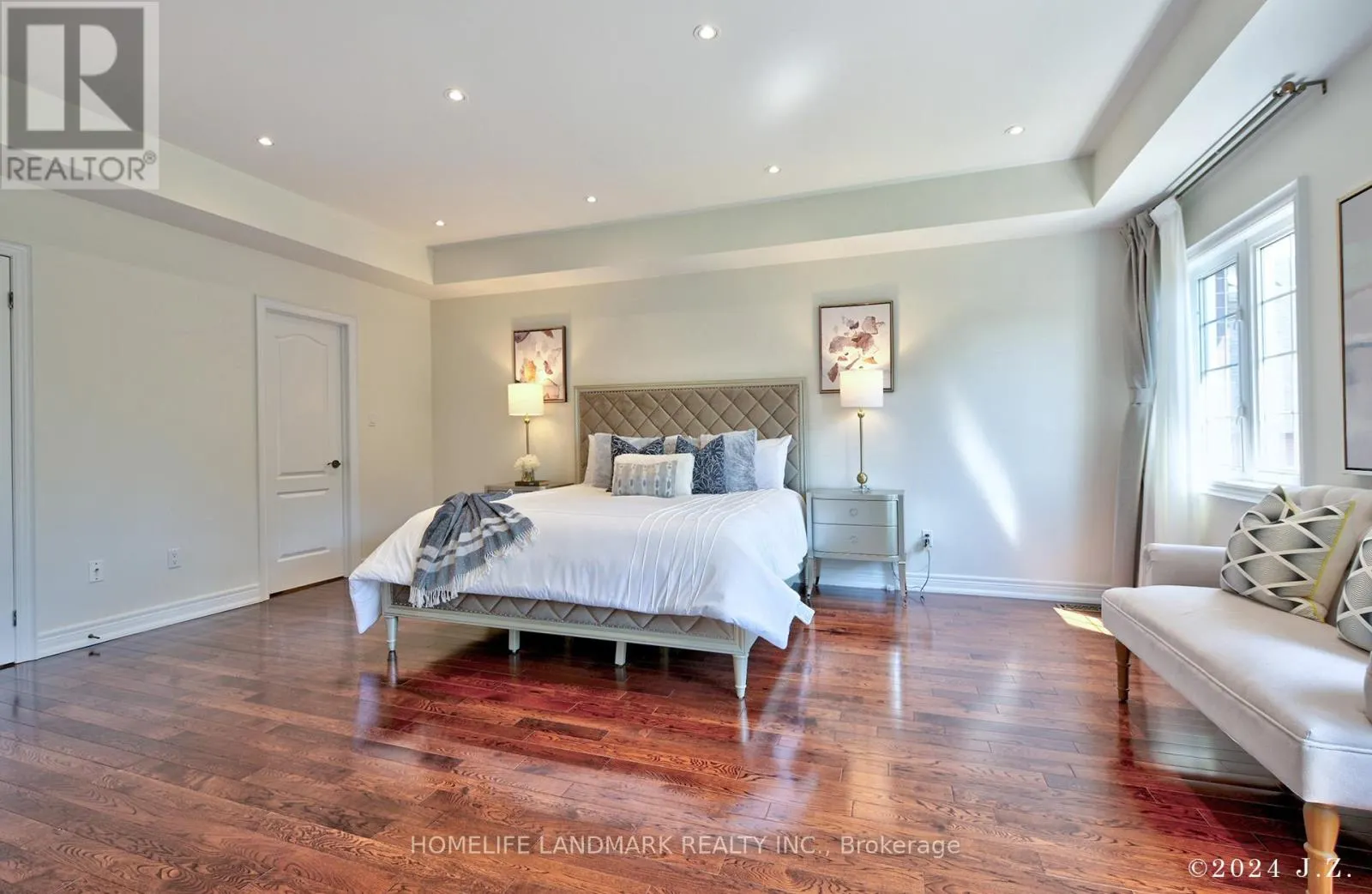 57 CASTLEGLEN BOULEVARD