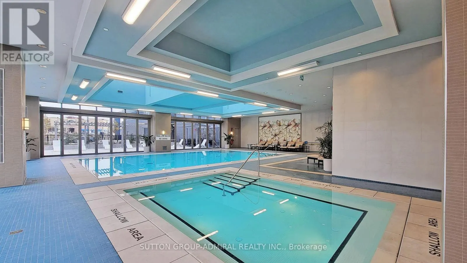 716 - 10 GATINEAU DRIVE