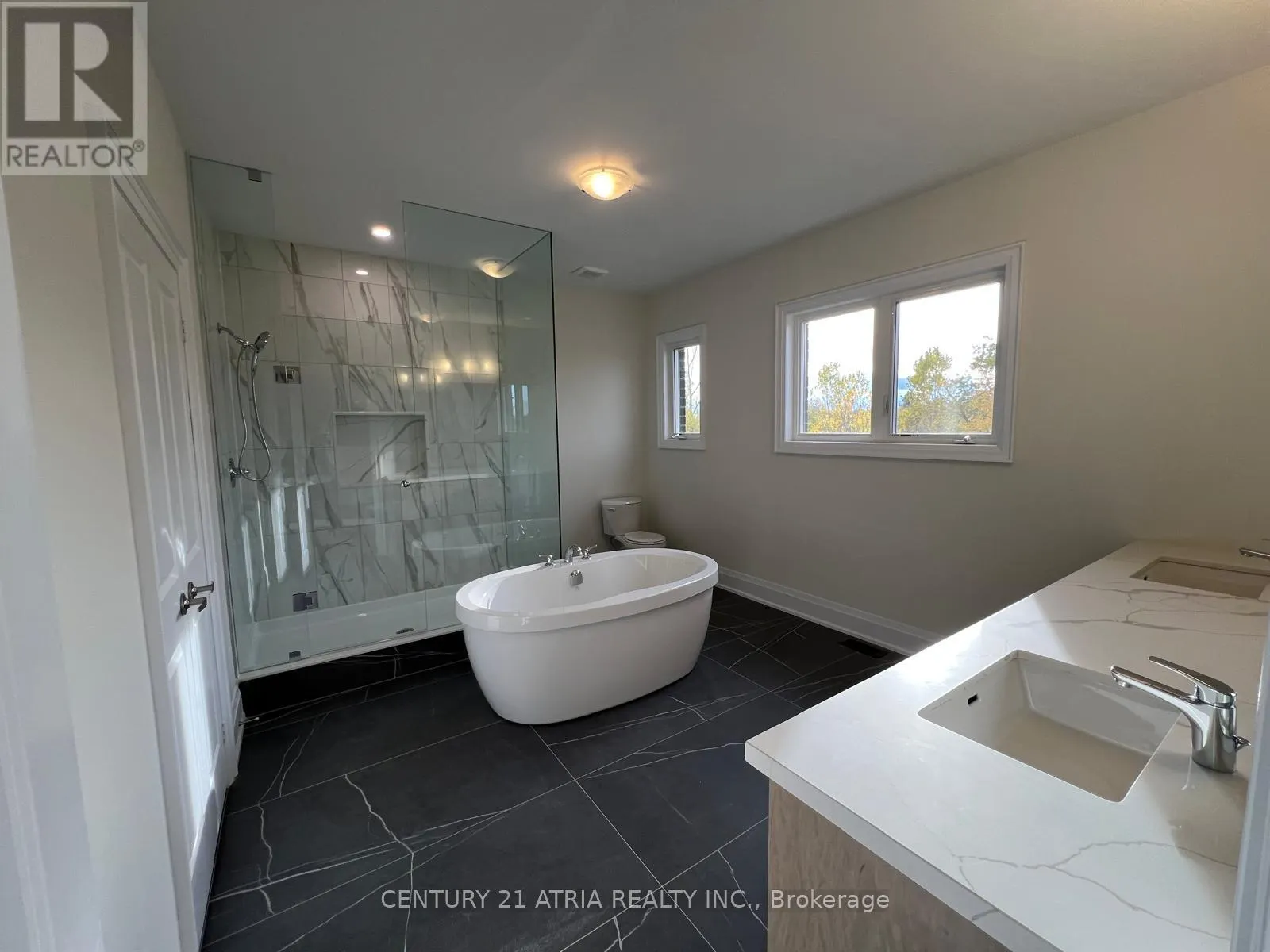 46 BOCCELLA CRESCENT