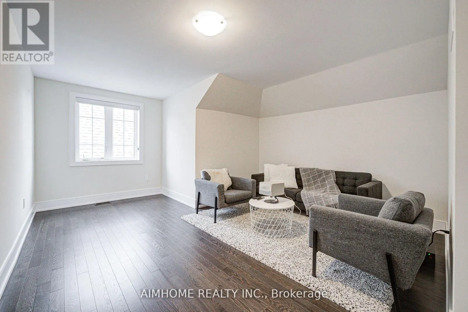 27 WILLIAM LOGAN DRIVE