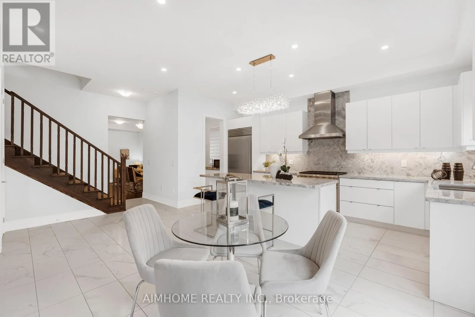 27 WILLIAM LOGAN DRIVE