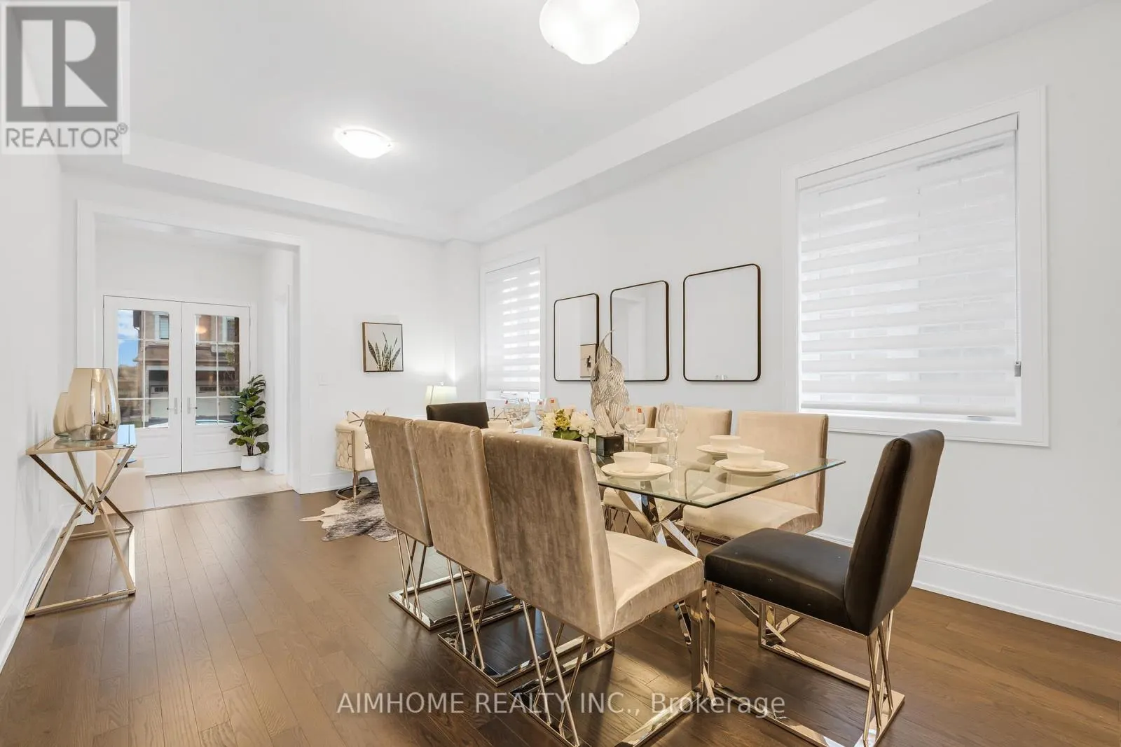 27 WILLIAM LOGAN DRIVE