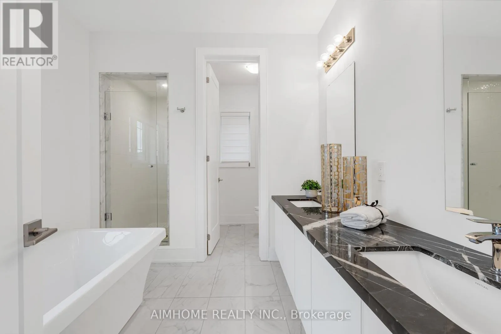 27 WILLIAM LOGAN DRIVE