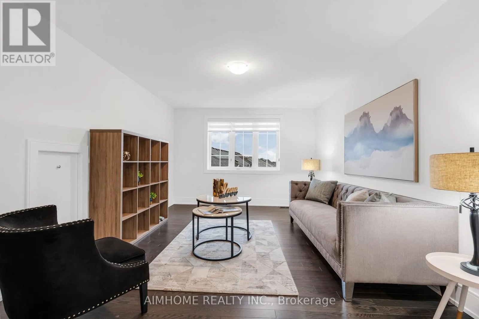 27 WILLIAM LOGAN DRIVE