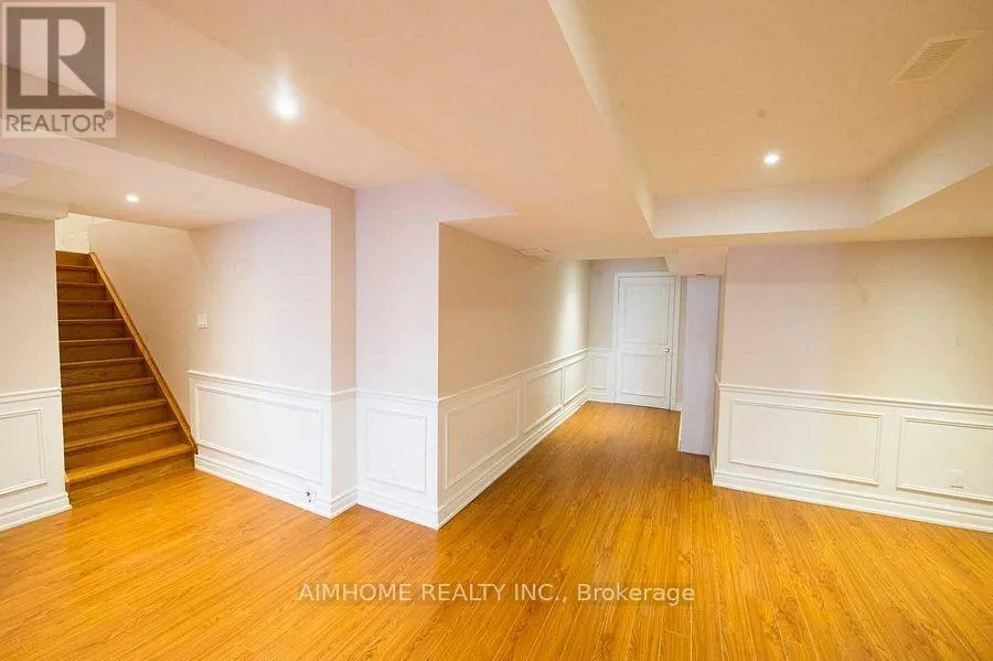 31 MARBLE BRIDGE DRIVE