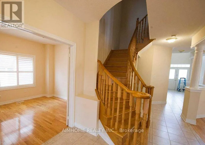 31 MARBLE BRIDGE DRIVE