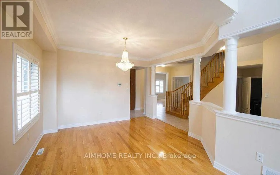 31 MARBLE BRIDGE DRIVE