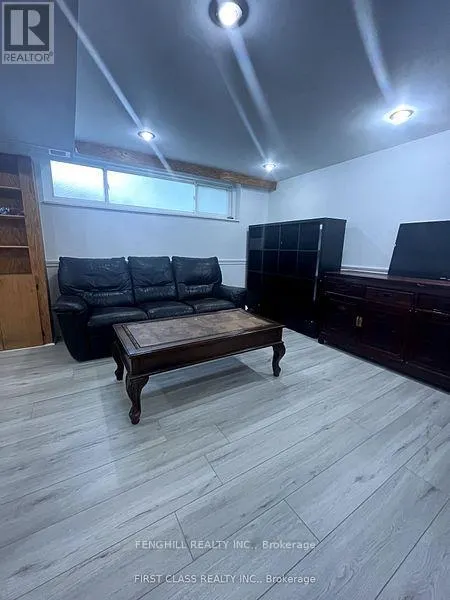 377 TAYLOR MILLS DRIVE S