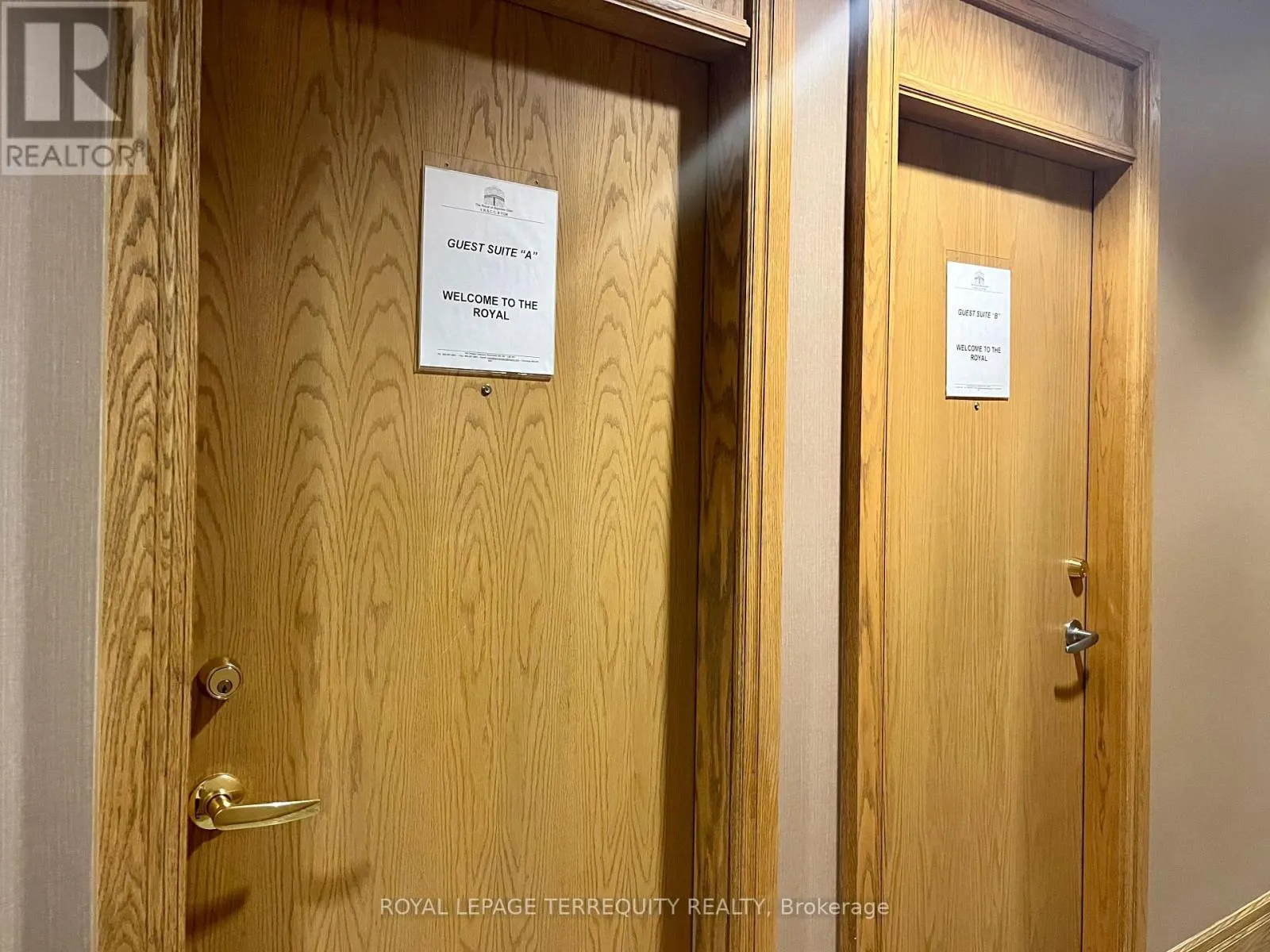 812 - 185 ONEIDA CRESCENT