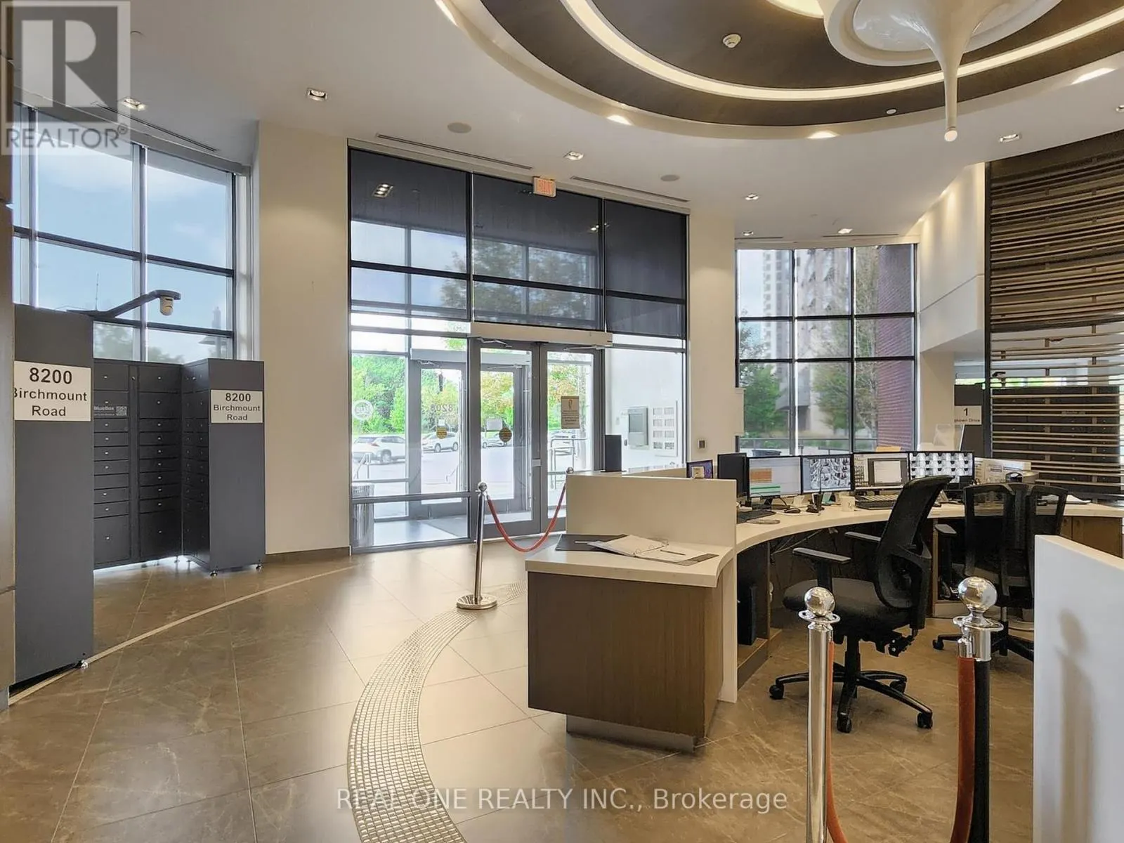 #306 - 1 UPTOWN DRIVE