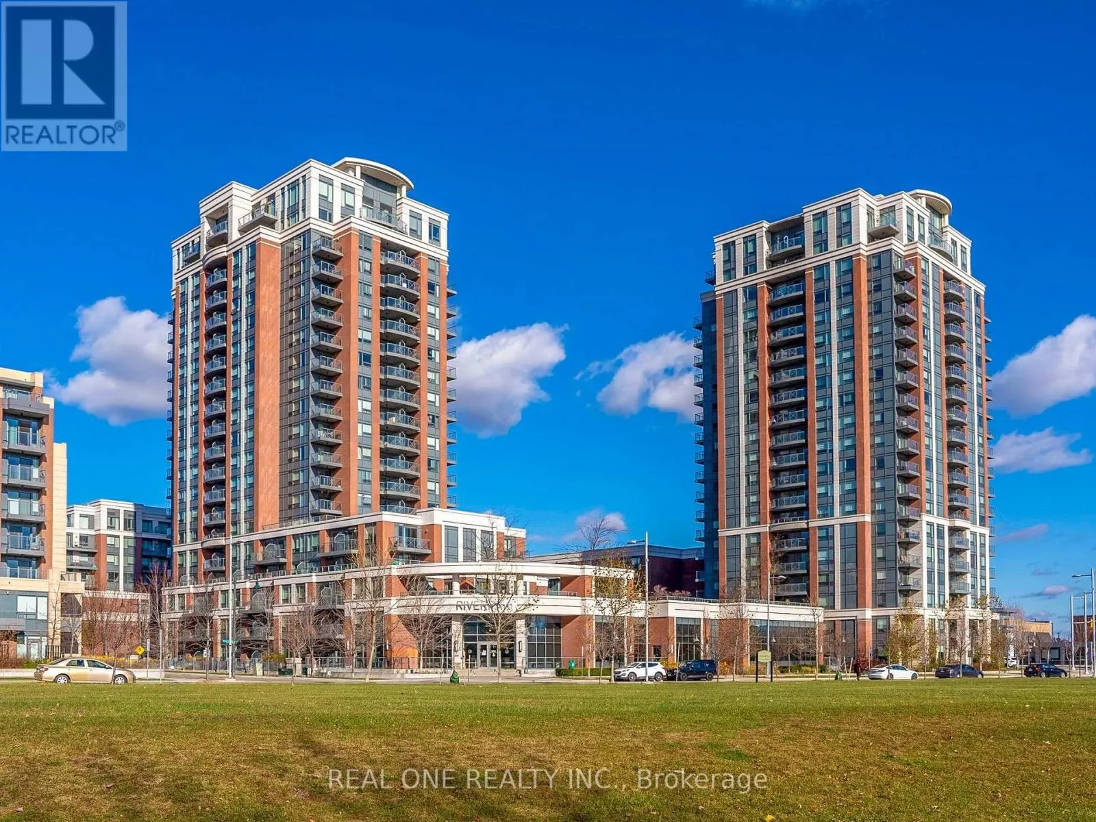#306 - 1 UPTOWN DRIVE