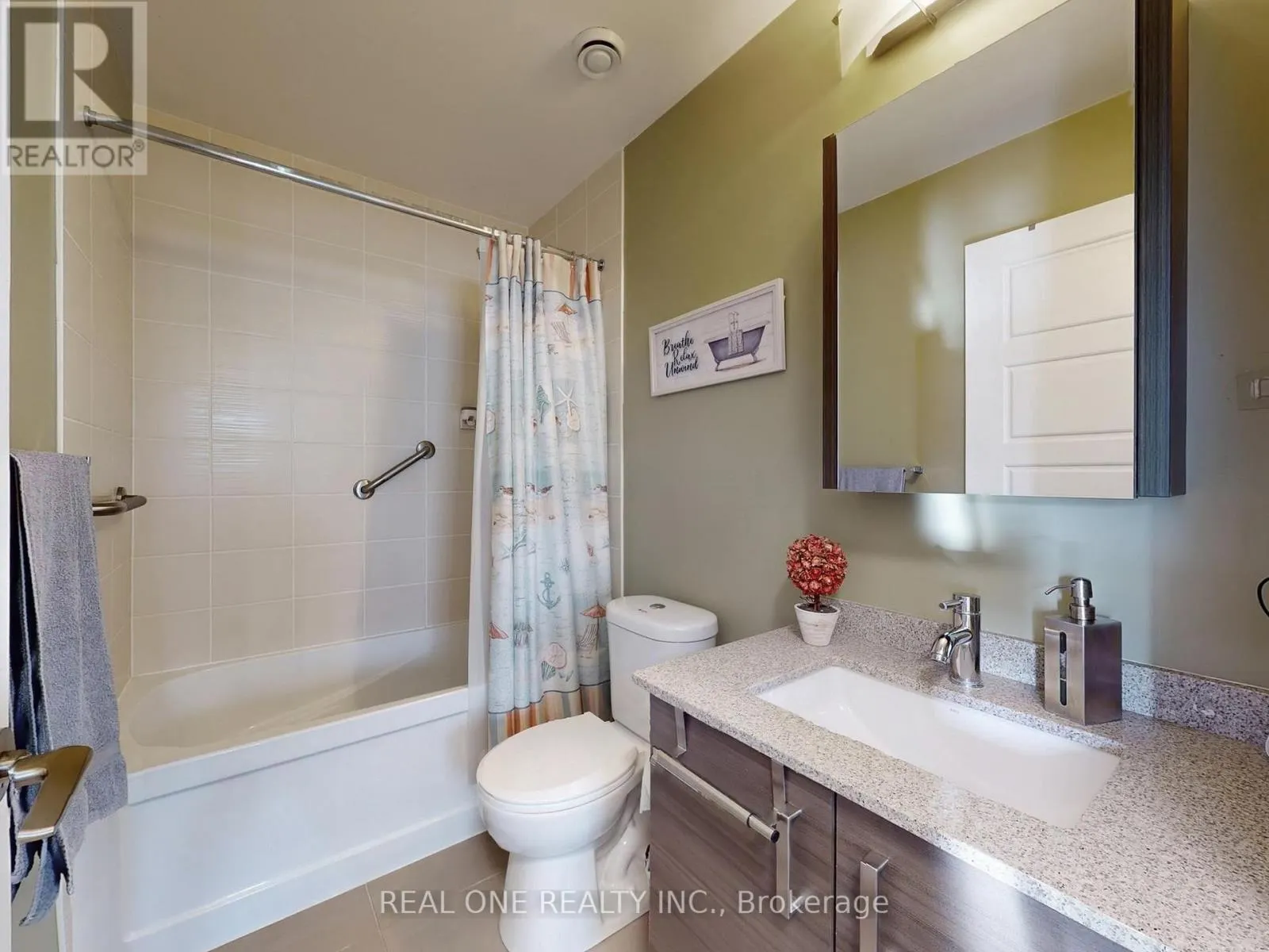 #306 - 1 UPTOWN DRIVE