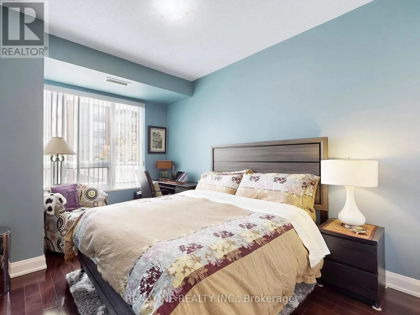 #306 - 1 UPTOWN DRIVE