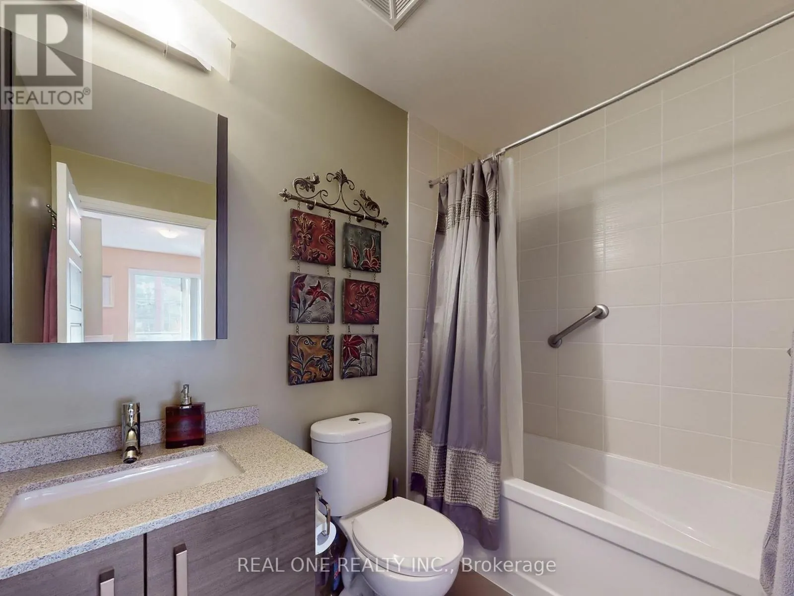 #306 - 1 UPTOWN DRIVE