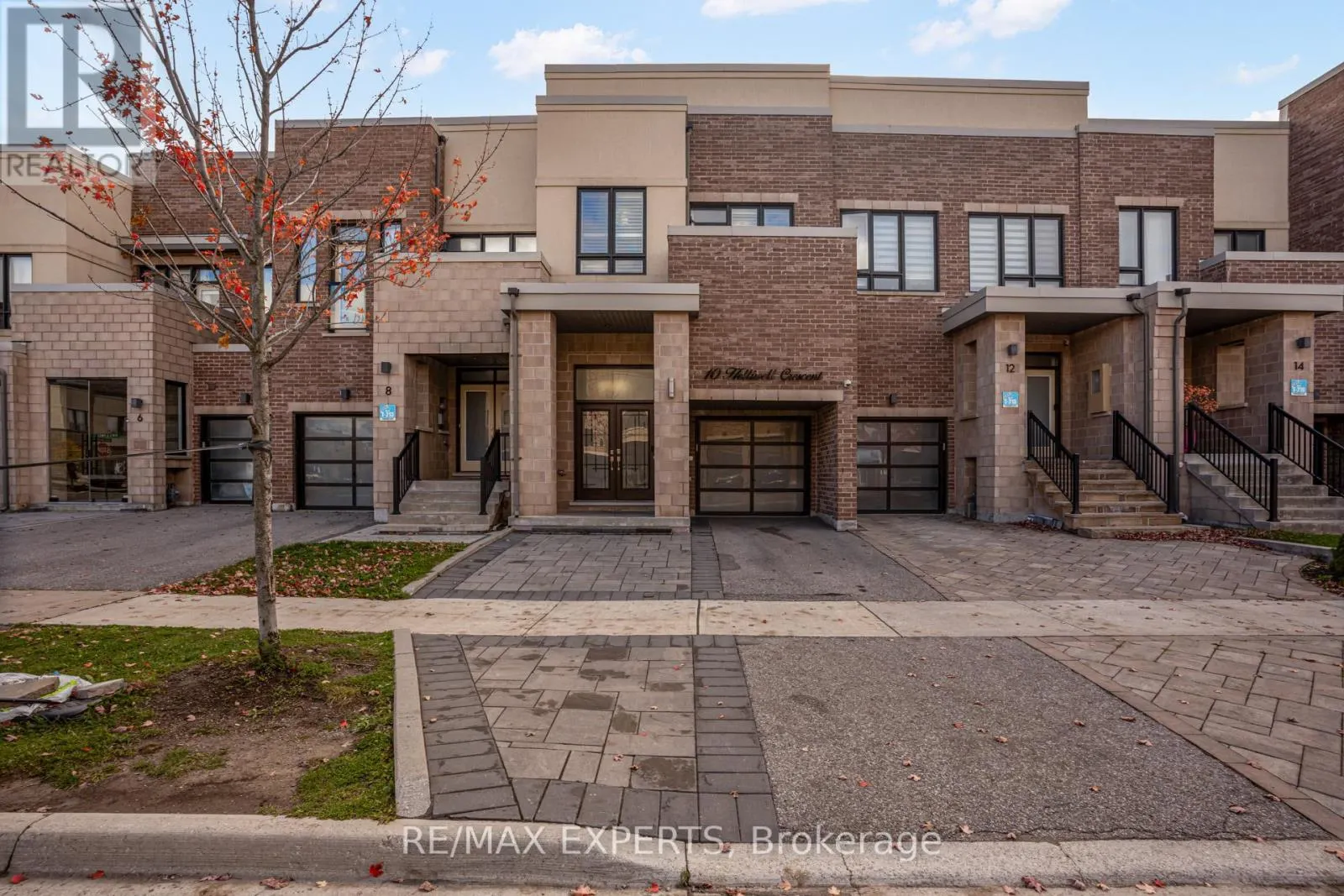 10 HELLIWELL CRESCENT