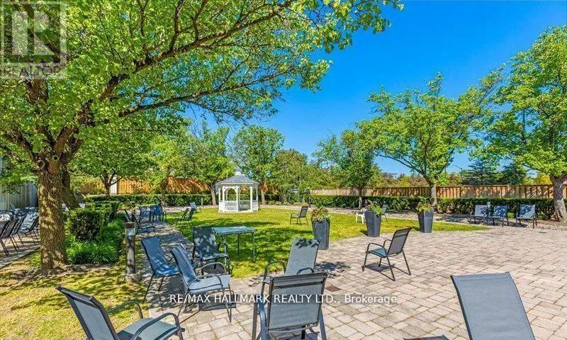 105 - 333 CLARK AVENUE