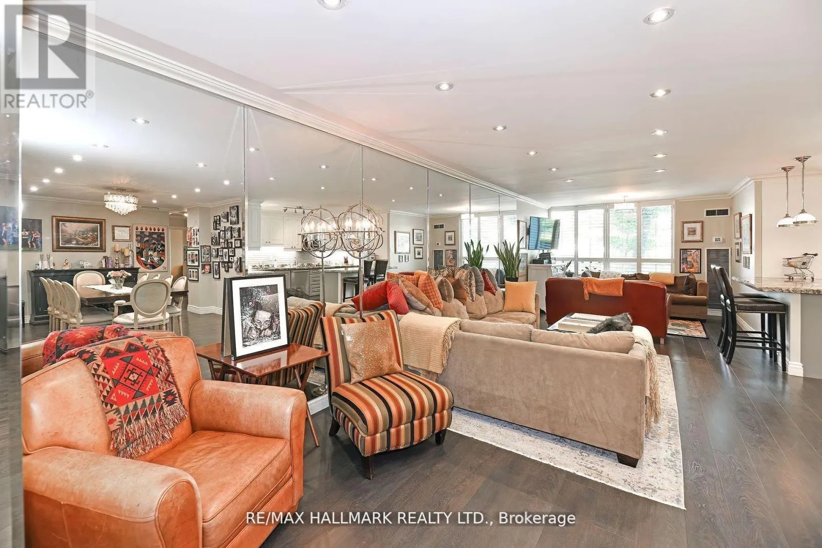 105 - 333 CLARK AVENUE