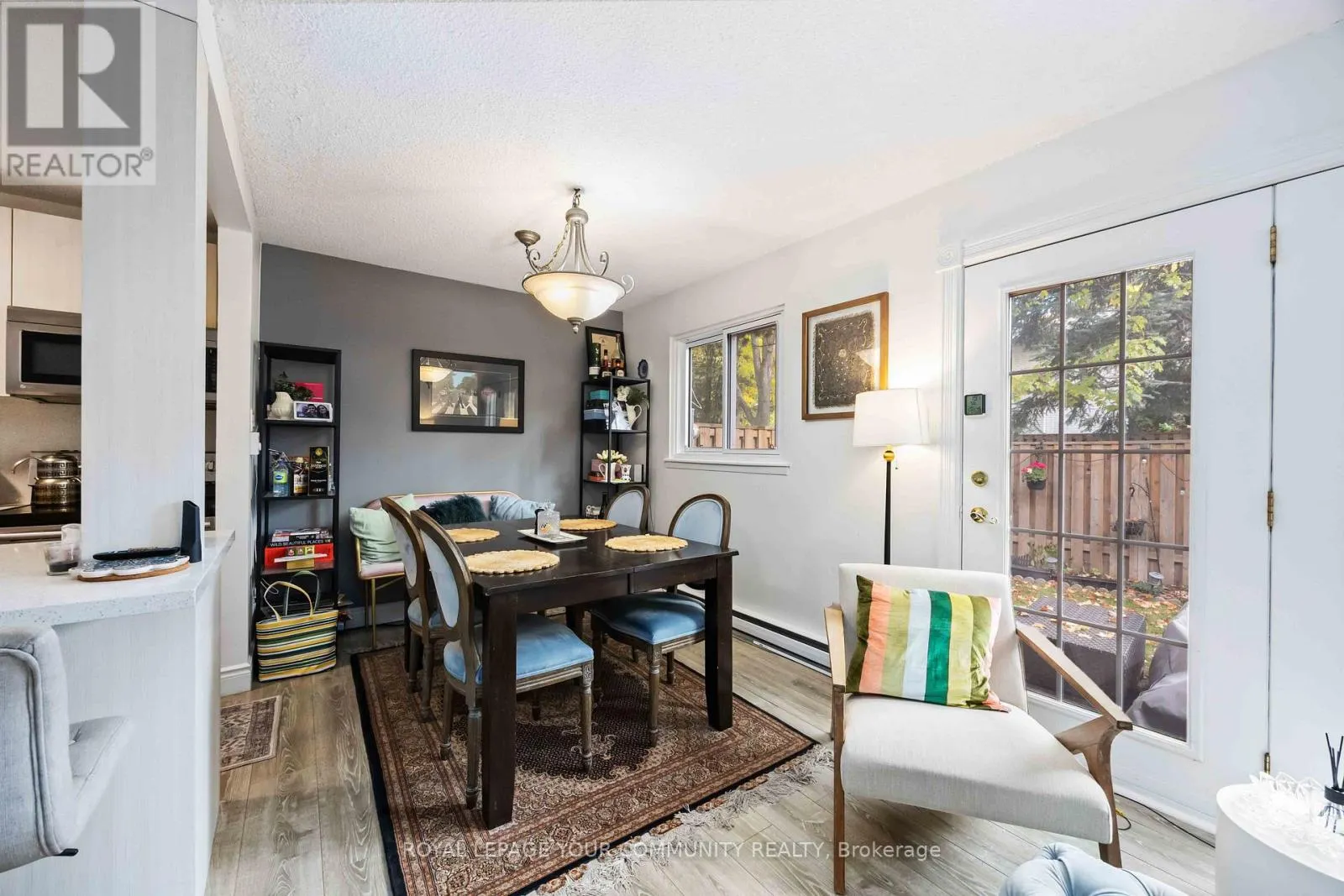 22 PORTERFIELD CRESCENT