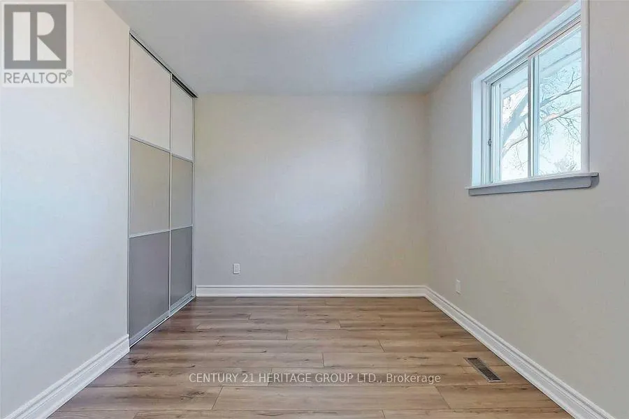 MAIN - 765 GREENFIELD CRESCENT