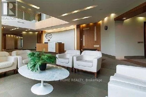 UPH10 - 60 SOUTH TOWN CENTRE BOULEVARD