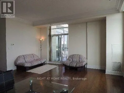 UPH10 - 60 SOUTH TOWN CENTRE BOULEVARD